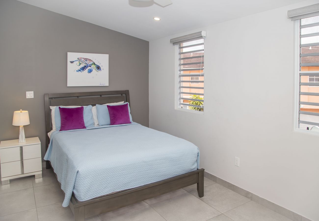 Townhouse in Jolly Harbour - 246D South Finger