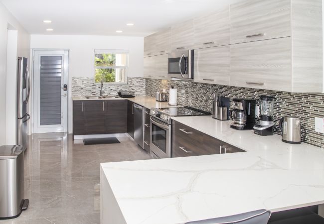 Townhouse in Jolly Harbour - 247C, Luxury 2 Bedrooms Townhouse in Jolly Harbour - 247C, Luxury 2 Bedrooms