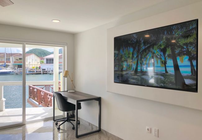 Townhouse in Jolly Harbour - 230A, Luxury 2 Bedrooms Townhouse in Jolly Harbour - 230A, Luxury 2 Bedrooms