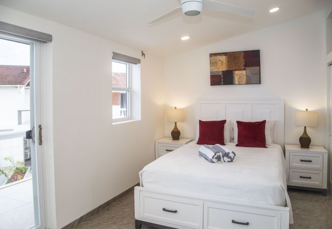 Townhouse in Jolly Harbour - 232B, Luxury 2 Bedrooms Townhouse in Jolly Harbour - 232B, Luxury 2 Bedrooms