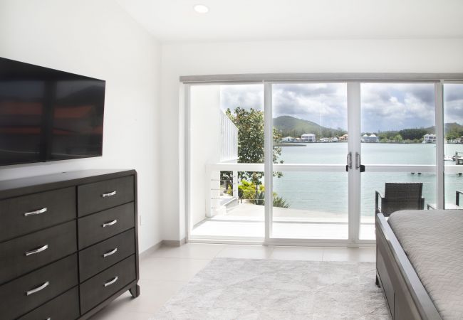 Townhouse in Jolly Harbour - 232C, Luxury 2 Bedrooms Townhouse in Jolly Harbour - 232C, Luxury 2 Bedrooms