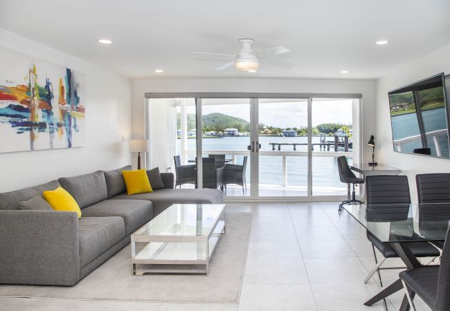 Townhouse in Jolly Harbour - 232E, Luxury 2 Bedrooms Townhouse in Jolly Harbour - 232E, Luxury 2 Bedrooms