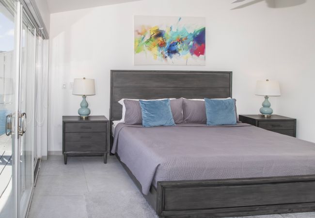 Townhouse in Jolly Harbour - 232E, Luxury 2 Bedrooms Townhouse in Jolly Harbour - 232E, Luxury 2 Bedrooms