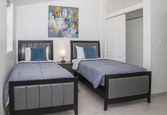 Townhouse in Jolly Harbour - 232E, Luxury 2 Bedrooms Townhouse in Jolly Harbour - 232E, Luxury 2 Bedrooms